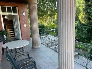 Predaj domu 240 m², pozemek 2.468 m², Mürlenbach, Porýnie-Falcko Predaj domu 240 m², pozemek 2.468 m², Mürlenbach, Porýnie-Falcko