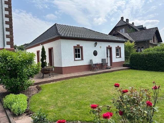 Predaj domu 240 m², pozemek 2.468 m², Mürlenbach, Porýnie-Falcko Predaj domu 240 m², pozemek 2.468 m², Mürlenbach, Porýnie-Falcko
