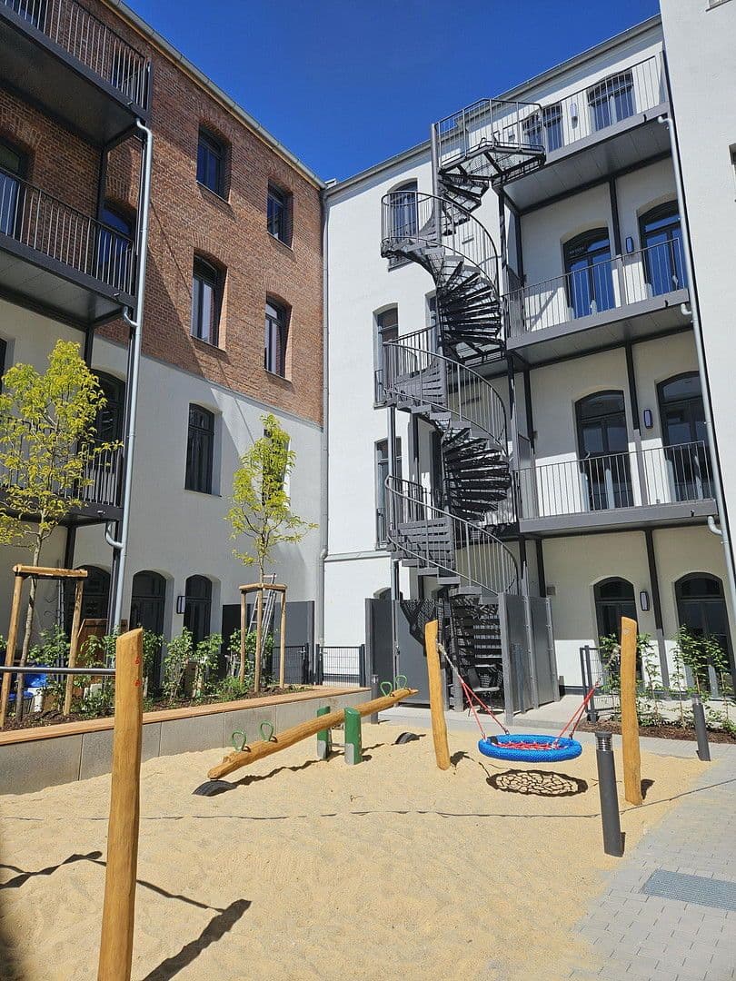 Prenájom bytu 2-izbový 77 m², Leonhardstr. 29, Nürnberg, Bavorsko Prenájom bytu 2-izbový 77 m², Leonhardstr. 29, Nürnberg, Bavorsko