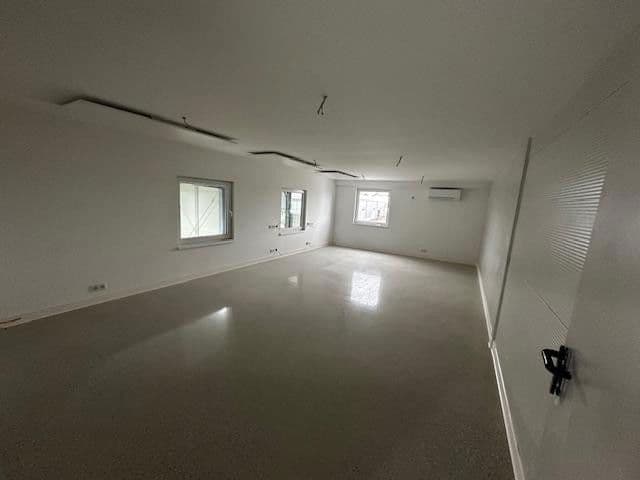 Prenájom nebytového priestoru 11.665 m², Delitzscher Straße 82, Halle, Sasko-Anhaltsko Prenájom nebytového priestoru 11.665 m², Delitzscher Straße 82, Halle, Sasko-Anhaltsko