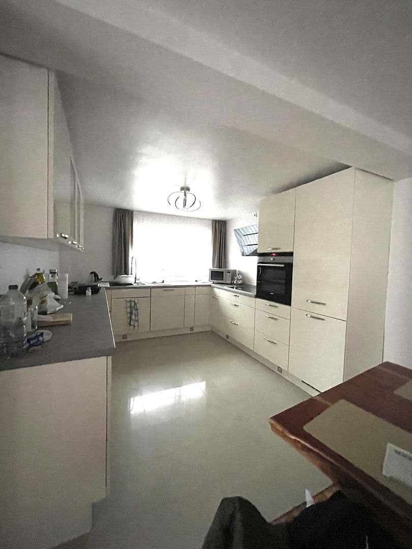 Predaj domu 138 m², pozemek 544 m², Ostfildern, Bádensko-Wurttembersko Predaj domu 138 m², pozemek 544 m², Ostfildern, Bádensko-Wurttembersko