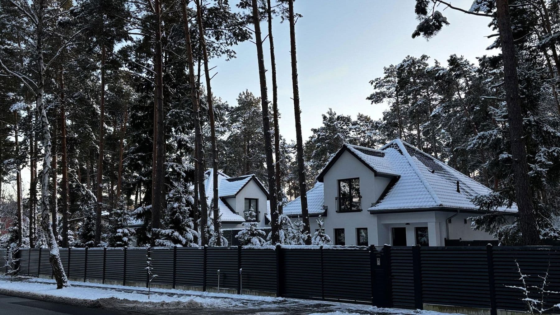 Predaj domu 368 m², pozemek 2.818 m², Borkwalde, Brandenbursko Predaj domu 368 m², pozemek 2.818 m², Borkwalde, Brandenbursko