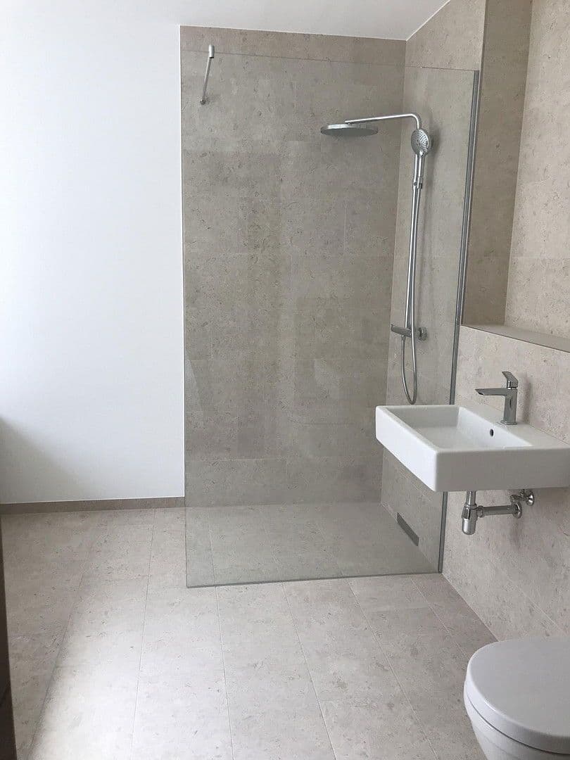 Prenájom bytu 4-izbový 146 m², Buchschlager Allee 29-33, Dreieich, Hesensko Prenájom bytu 4-izbový 146 m², Buchschlager Allee 29-33, Dreieich, Hesensko