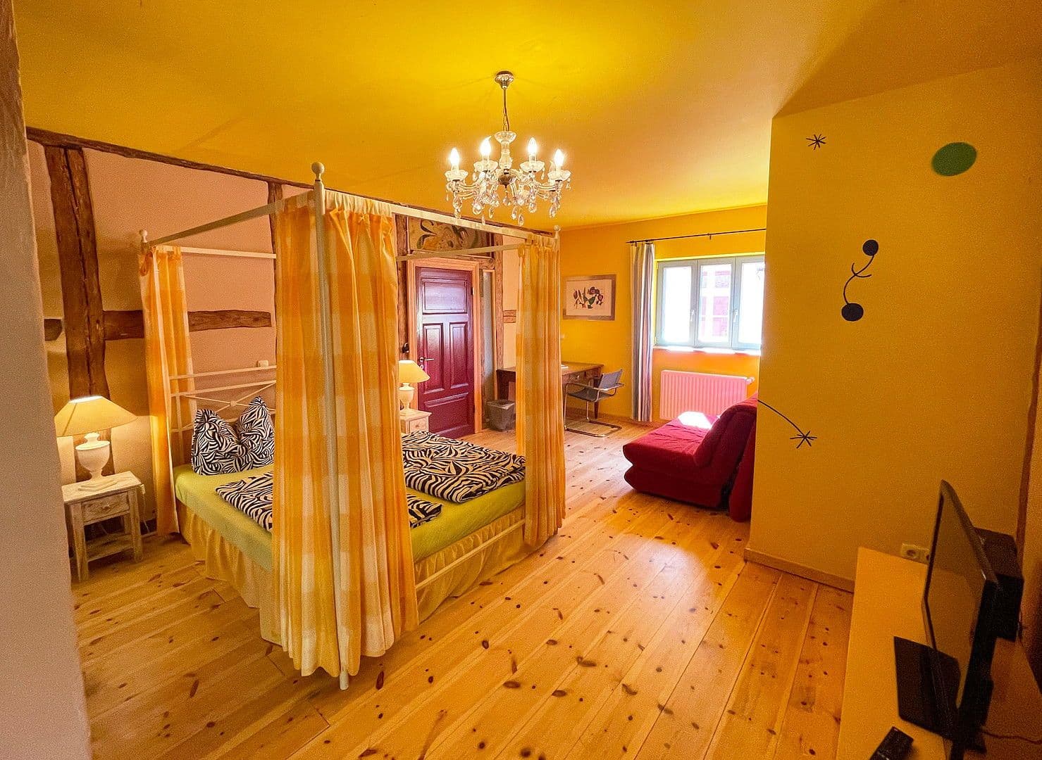 Predaj domu 546 m², pozemek 9.600 m², Lenzen (Elbe), Brandenbursko Predaj domu 546 m², pozemek 9.600 m², Lenzen (Elbe), Brandenbursko