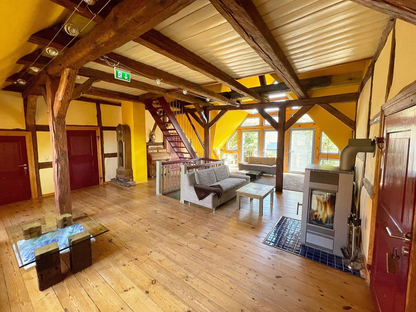 Predaj domu 546 m², pozemek 9.600 m², Lenzen (Elbe), Brandenbursko Predaj domu 546 m², pozemek 9.600 m², Lenzen (Elbe), Brandenbursko