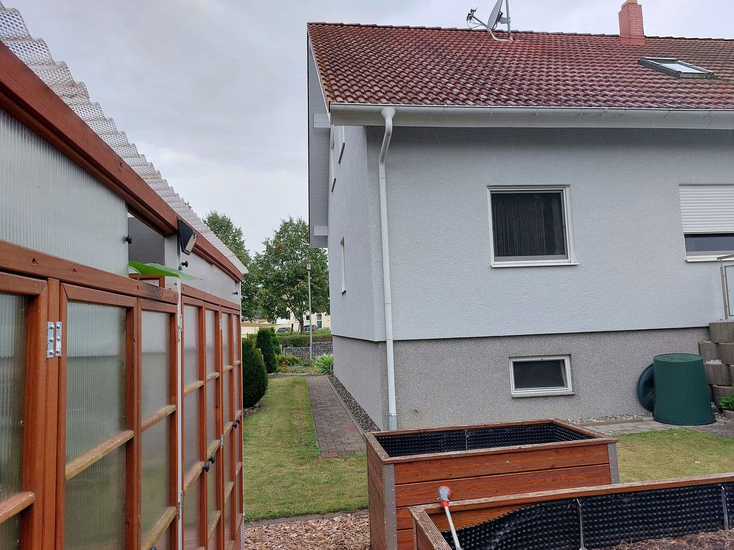 Predaj domu 176 m², pozemek 551 m², Am Schwefelgraben 3, Mühlhausen-Ehingen, Bádensko-Wurttembersko Predaj domu 176 m², pozemek 551 m², Am Schwefelgraben 3, Mühlhausen-Ehingen, Bádensko-Wurttembersko