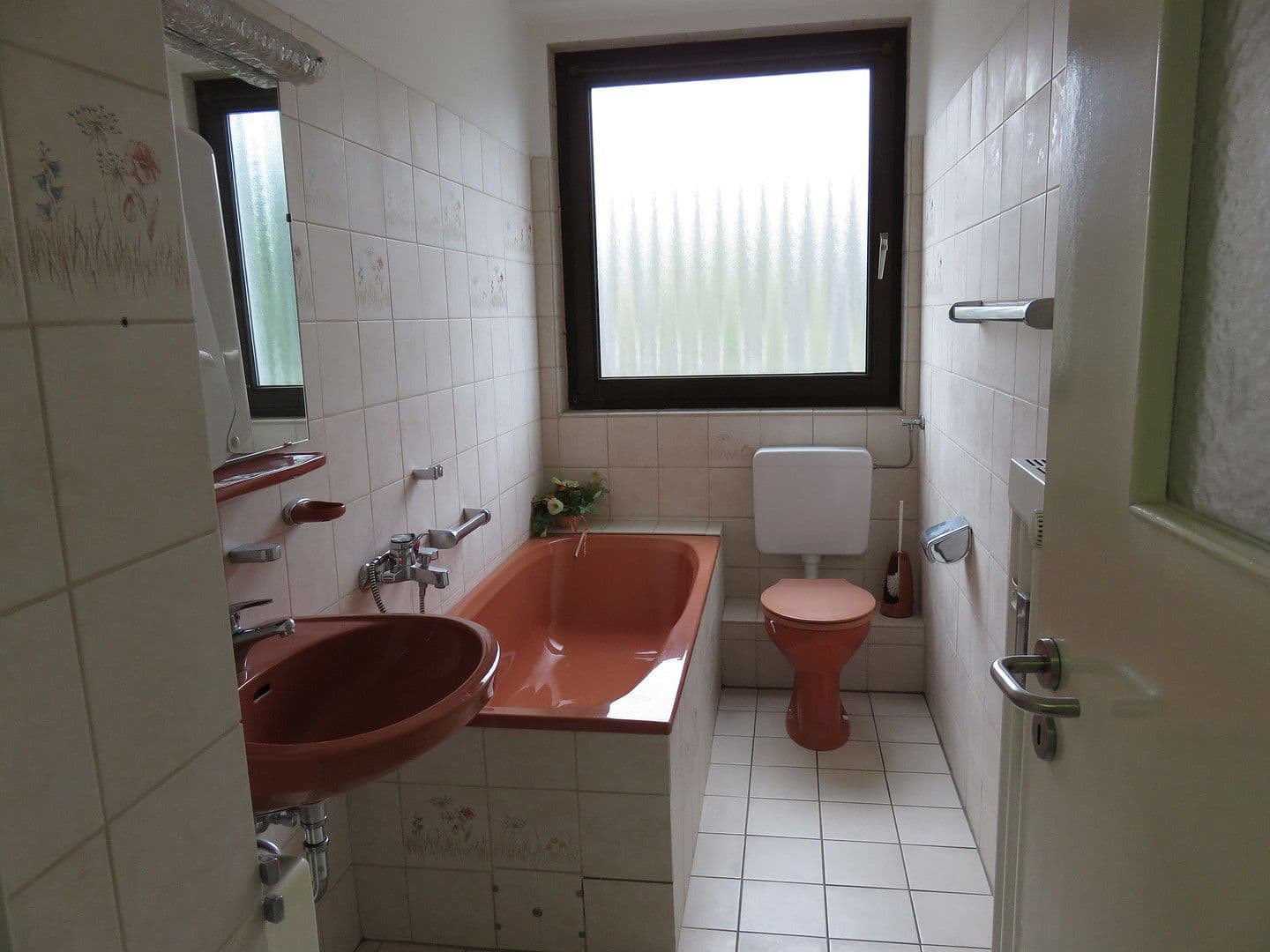 Predaj domu 365 m², pozemek 361 m², Wolfsburg, Dolné Sasko Predaj domu 365 m², pozemek 361 m², Wolfsburg, Dolné Sasko