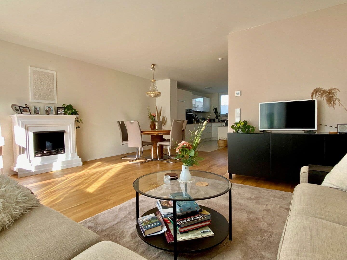 Predaj domu 139 m², pozemek 122 m², Rotkehlchenweg 134, Wiesbaden-Nordenstadt, Hesensko Predaj domu 139 m², pozemek 122 m², Rotkehlchenweg 134, Wiesbaden-Nordenstadt, Hesensko