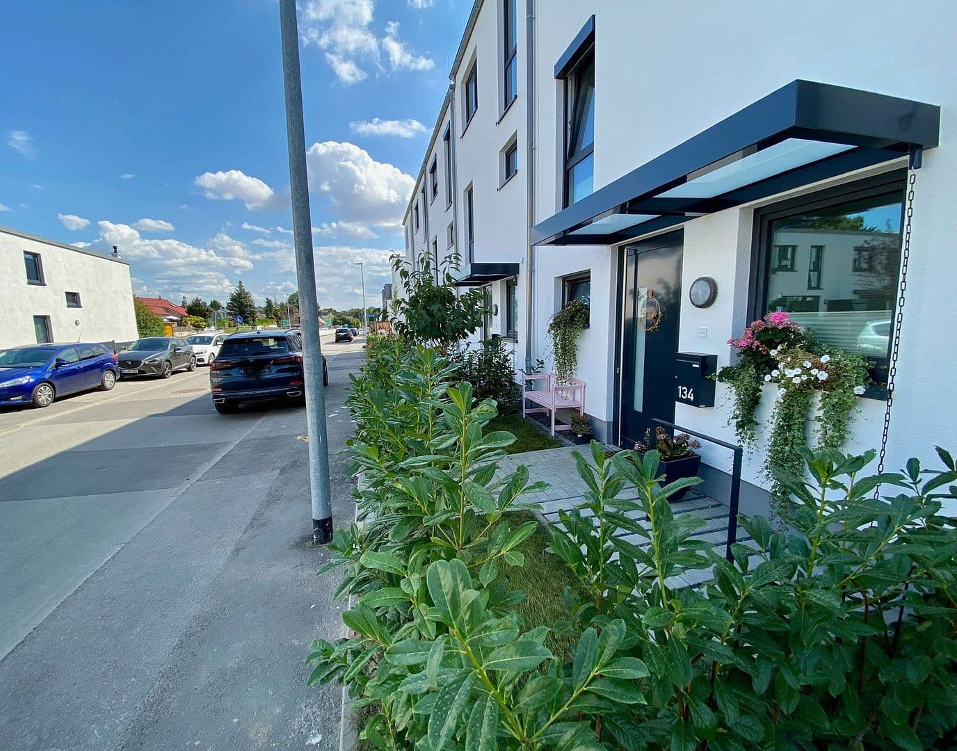 Predaj domu 139 m², pozemek 122 m², Rotkehlchenweg 134, Wiesbaden-Nordenstadt, Hesensko Predaj domu 139 m², pozemek 122 m², Rotkehlchenweg 134, Wiesbaden-Nordenstadt, Hesensko