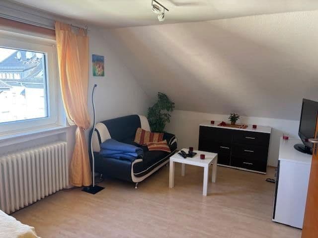 Prenájom bytu 1-izbový 34 m², Bielefeld, Severné Porýnie - Westfálsko Prenájom bytu 1-izbový 34 m², Bielefeld, Severné Porýnie - Westfálsko