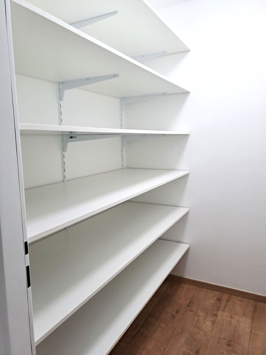 Prenájom bytu 3-izbový 78 m², Šmolíkova, Praha, Praha Prenájom bytu 3-izbový 78 m², Šmolíkova, Praha, Praha