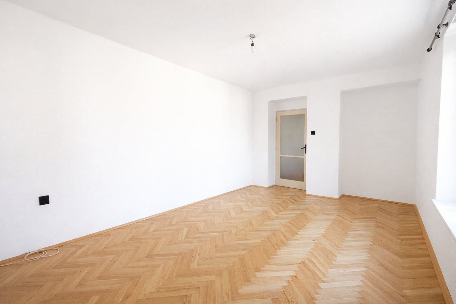 Prenájom bytu 2-izbový 54 m², Na Magistrále, Kolín, Středočeský kraj Prenájom bytu 2-izbový 54 m², Na Magistrále, Kolín, Středočeský kraj