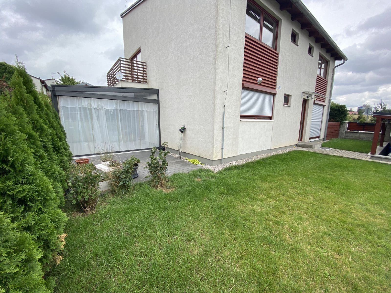 Prenájom bytu 2-izbový 55 m², Leknínová, Říčany, Středočeský kraj Prenájom bytu 2-izbový 55 m², Leknínová, Říčany, Středočeský kraj