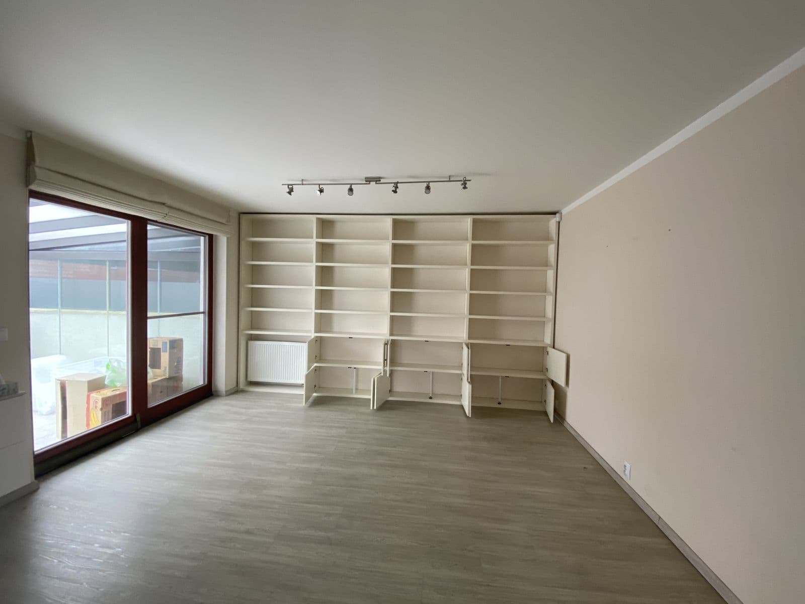 Prenájom bytu 2-izbový 55 m², Leknínová, Říčany, Středočeský kraj Prenájom bytu 2-izbový 55 m², Leknínová, Říčany, Středočeský kraj