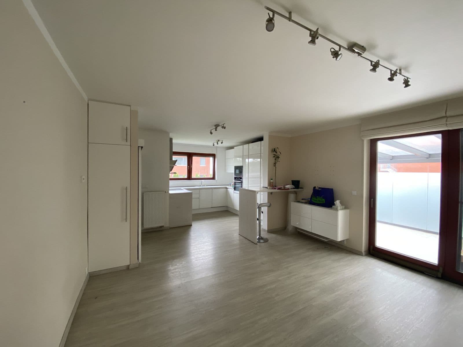 Prenájom bytu 2-izbový 55 m², Leknínová, Říčany, Středočeský kraj Prenájom bytu 2-izbový 55 m², Leknínová, Říčany, Středočeský kraj