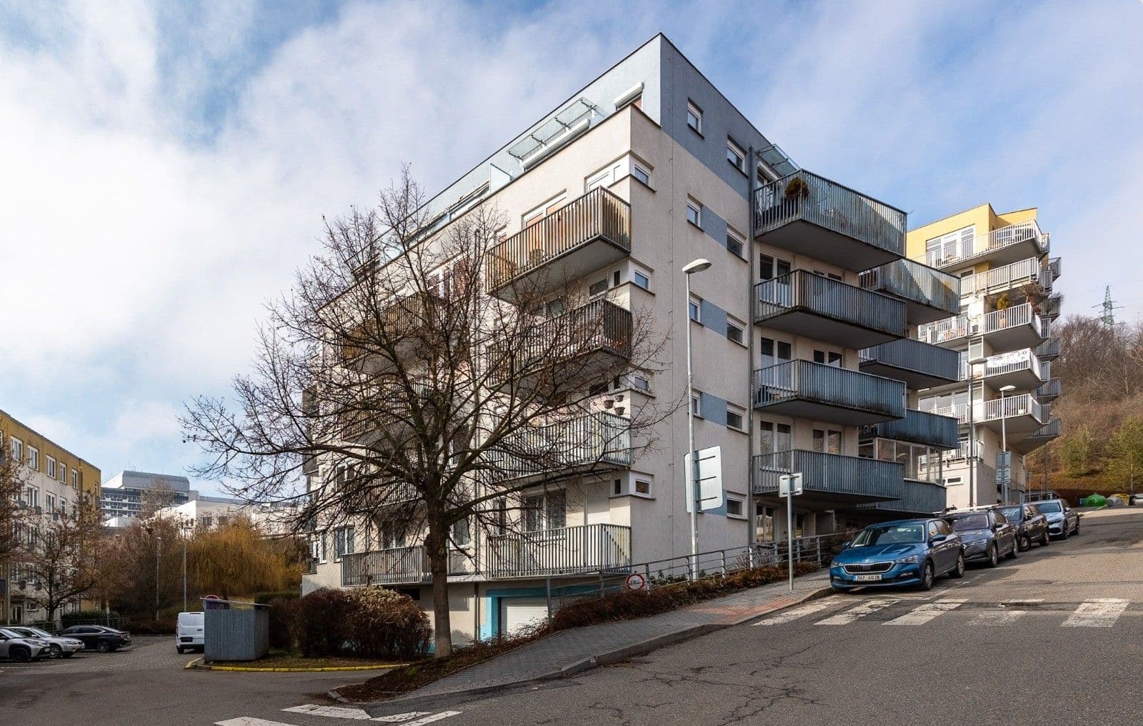 Predaj bytu 3-izbový 100 m², Jeřabinová, Praha, Praha Predaj bytu 3-izbový 100 m², Jeřabinová, Praha, Praha