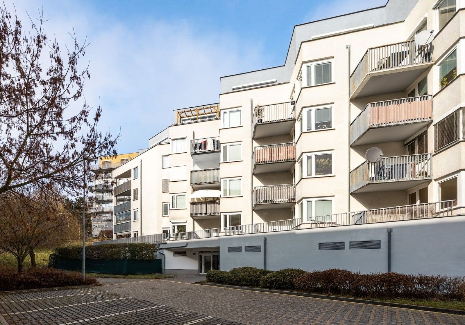 Predaj bytu 3-izbový 100 m², Jeřabinová, Praha, Praha Predaj bytu 3-izbový 100 m², Jeřabinová, Praha, Praha