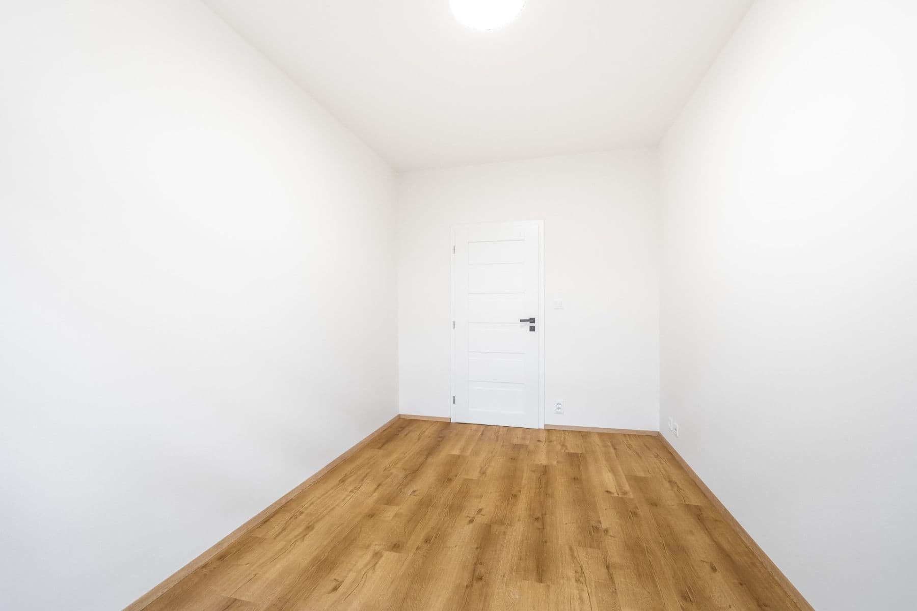 Predaj bytu 3-izbový 100 m², Jeřabinová, Praha, Praha Predaj bytu 3-izbový 100 m², Jeřabinová, Praha, Praha