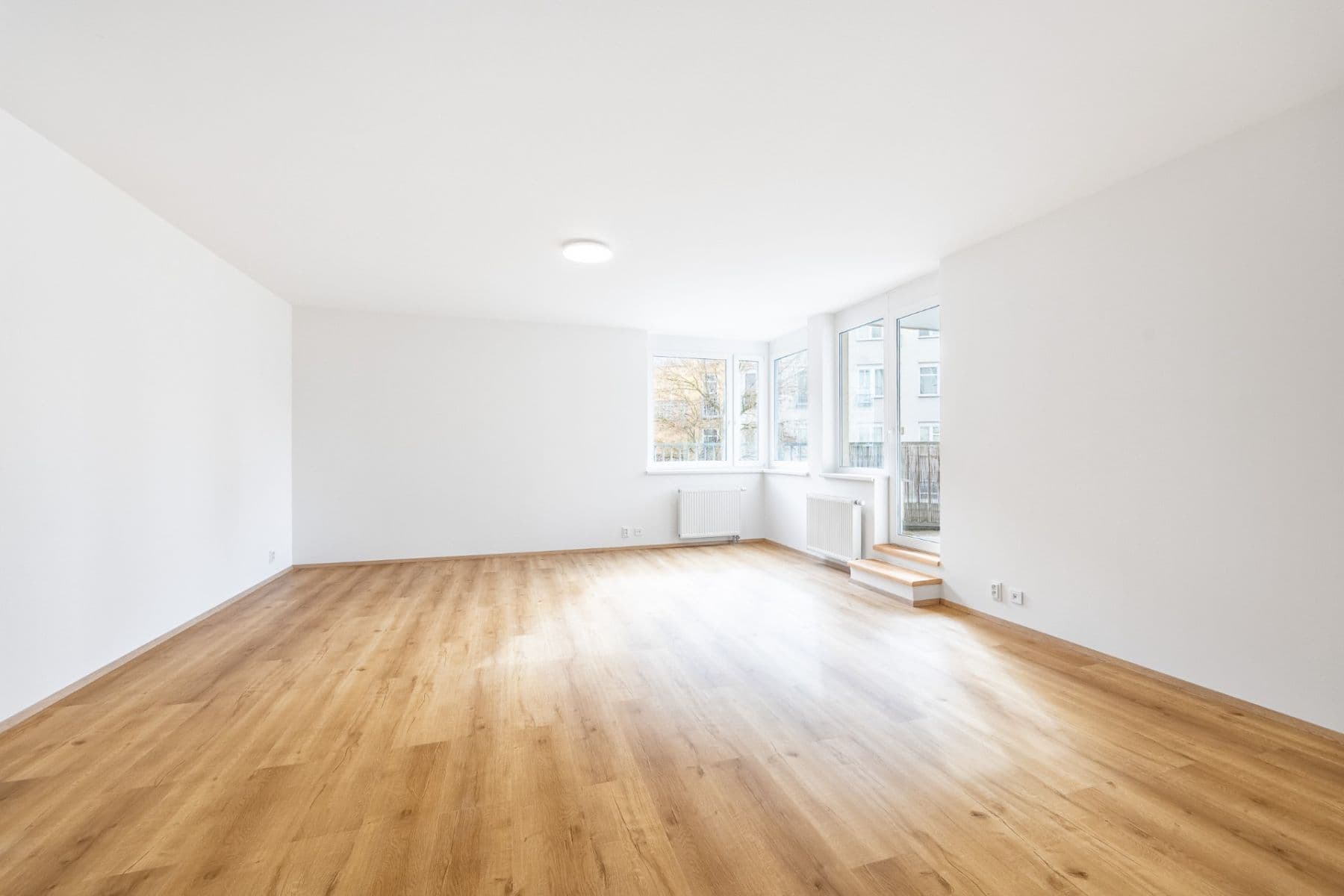 Predaj bytu 3-izbový 100 m², Jeřabinová, Praha, Praha Predaj bytu 3-izbový 100 m², Jeřabinová, Praha, Praha