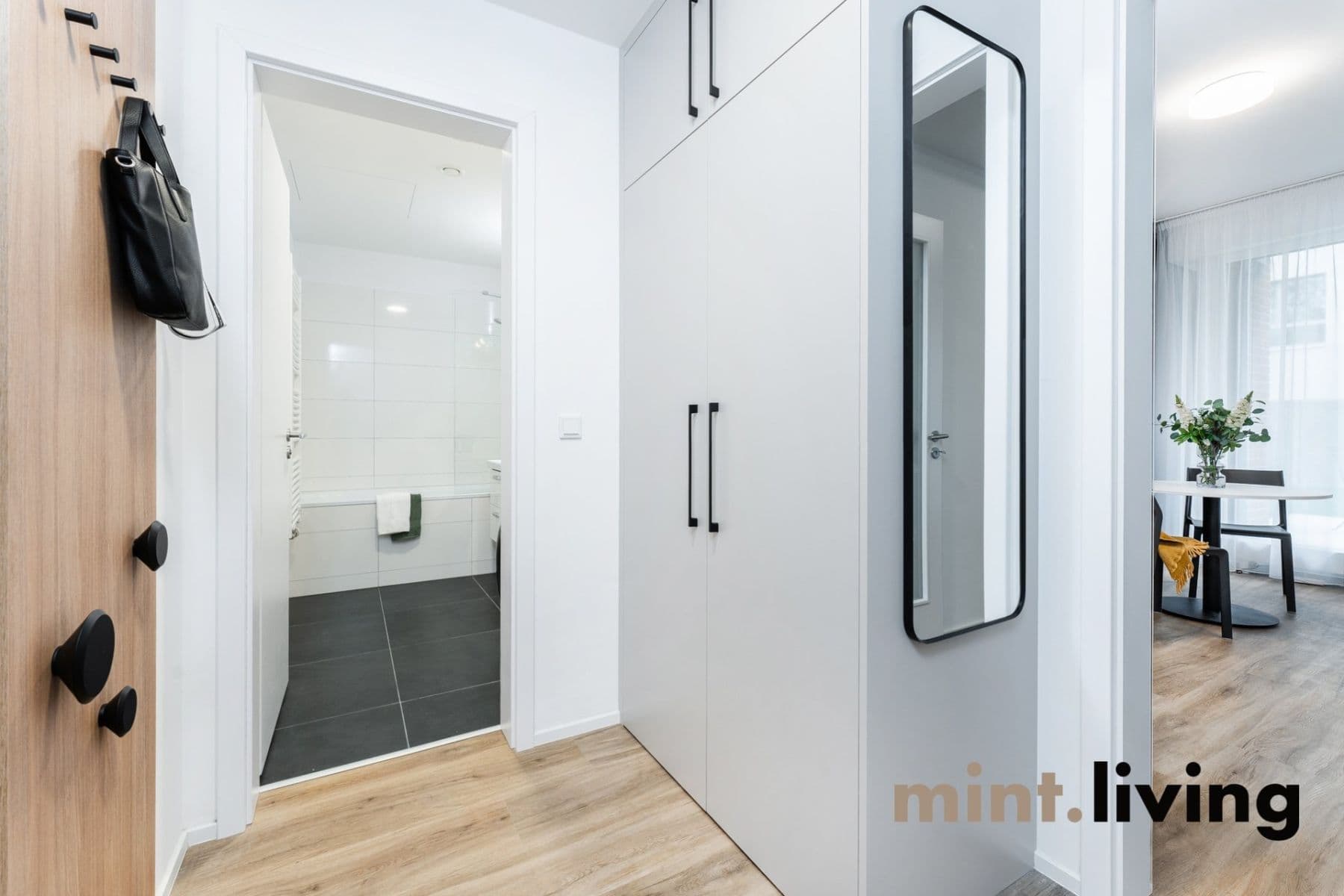 Prenájom bytu 2-izbový 48 m², Odkolkova, Praha, Praha Prenájom bytu 2-izbový 48 m², Odkolkova, Praha, Praha