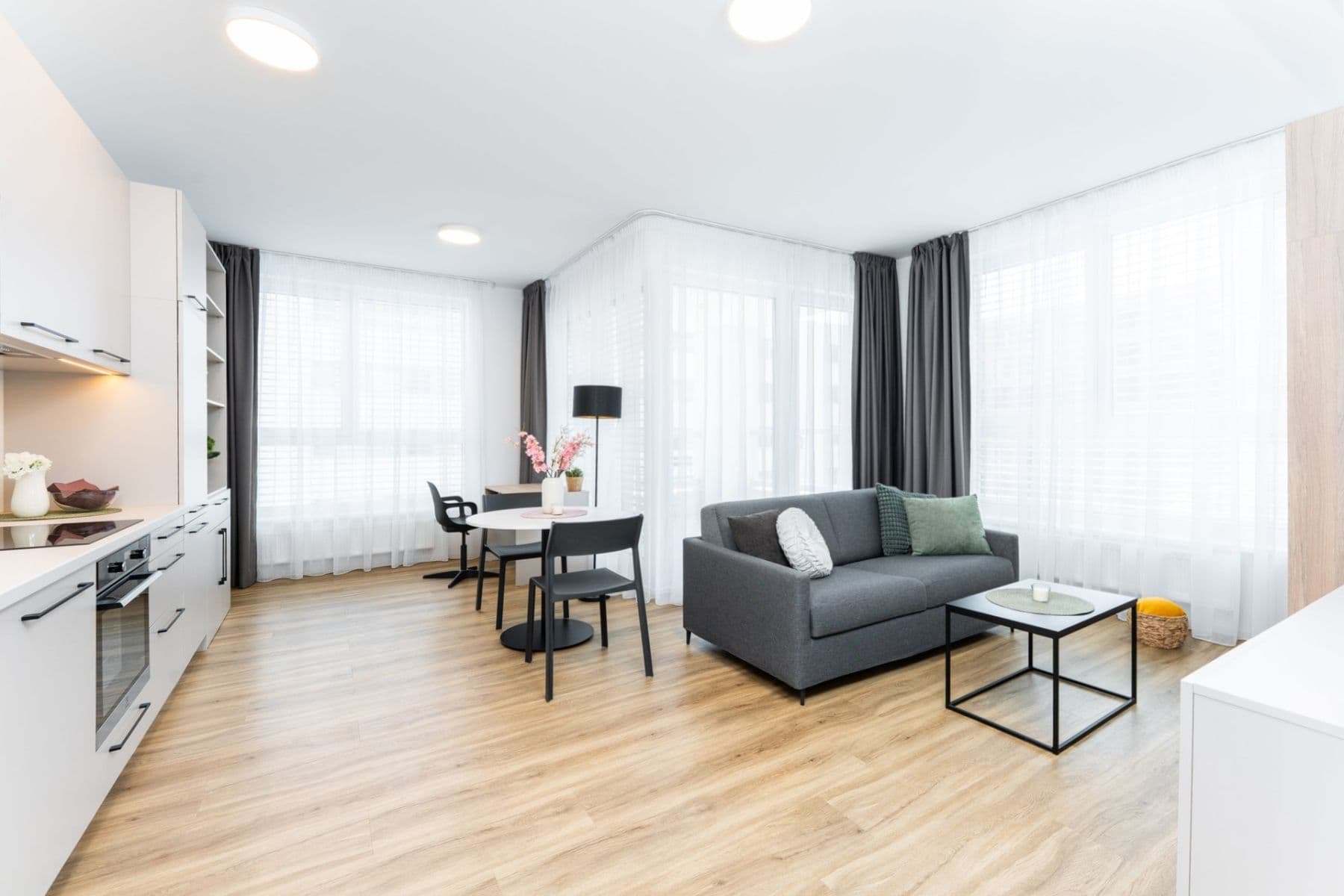 Prenájom bytu 2-izbový 48 m², Odkolkova, Praha, Praha Prenájom bytu 2-izbový 48 m², Odkolkova, Praha, Praha