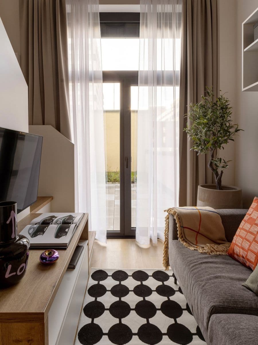 Prenájom bytu 1-izbový 34 m², Poděbradská, Praha, Praha Prenájom bytu 1-izbový 34 m², Poděbradská, Praha, Praha