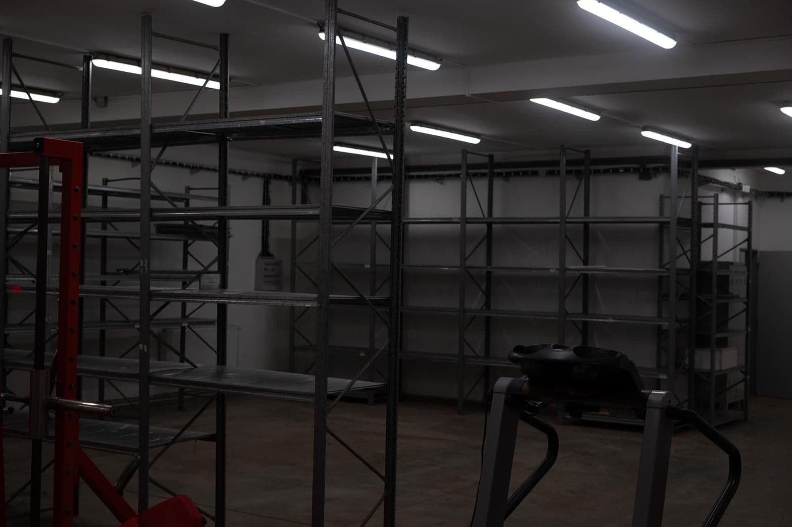 Prenájom nebytového priestoru 328 m², Albrechtice, Pardubický kraj Prenájom nebytového priestoru 328 m², Albrechtice, Pardubický kraj