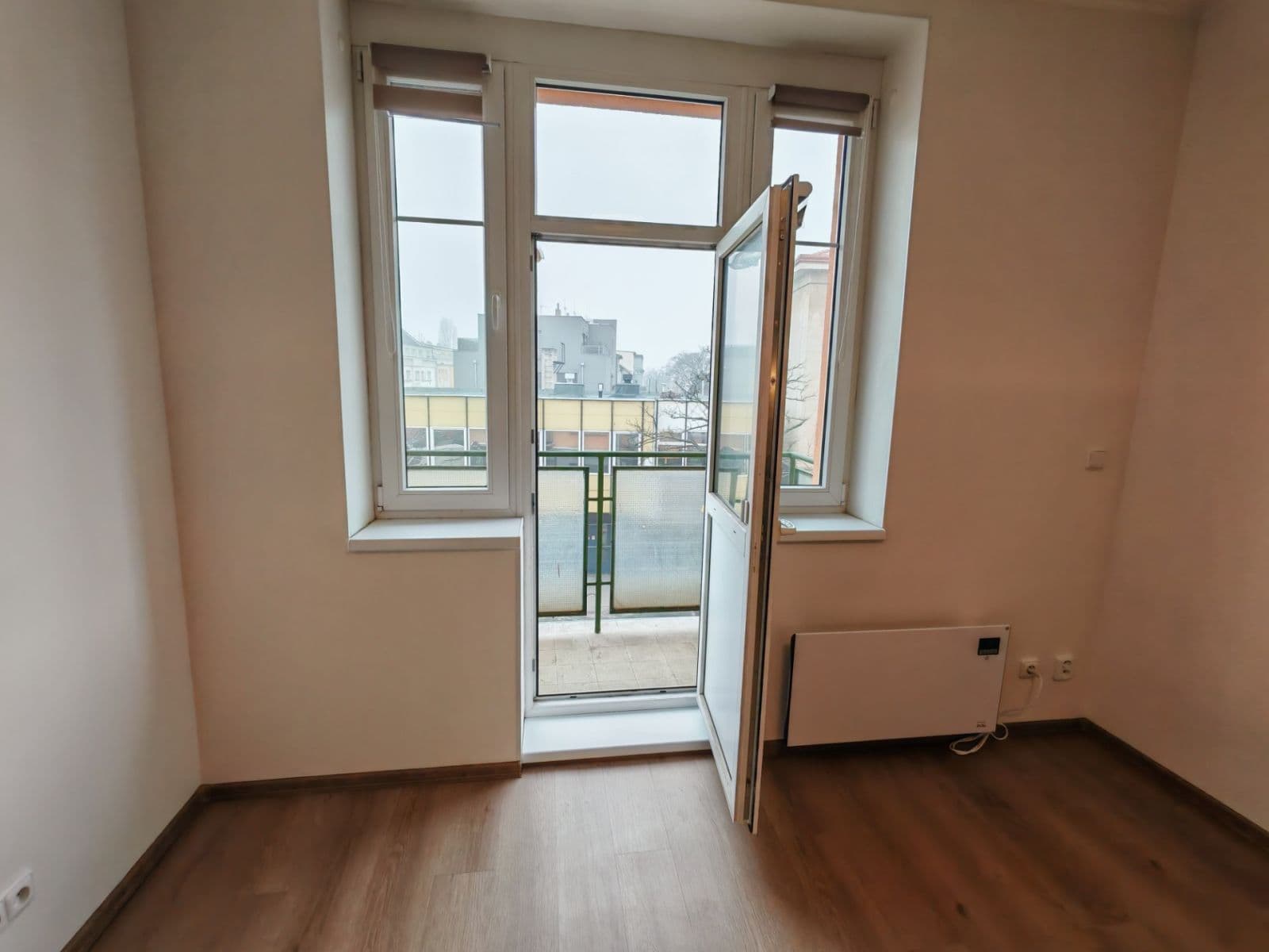 Prenájom bytu 1-izbový 25 m², Kralická, Praha, Praha Prenájom bytu 1-izbový 25 m², Kralická, Praha, Praha