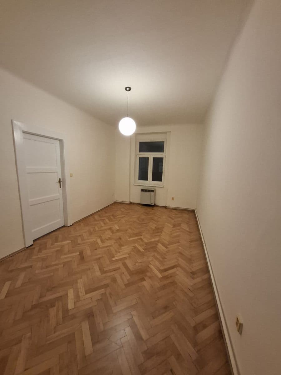 Prenájom bytu 2-izbový 72 m², Hartigova, Praha, Praha Prenájom bytu 2-izbový 72 m², Hartigova, Praha, Praha