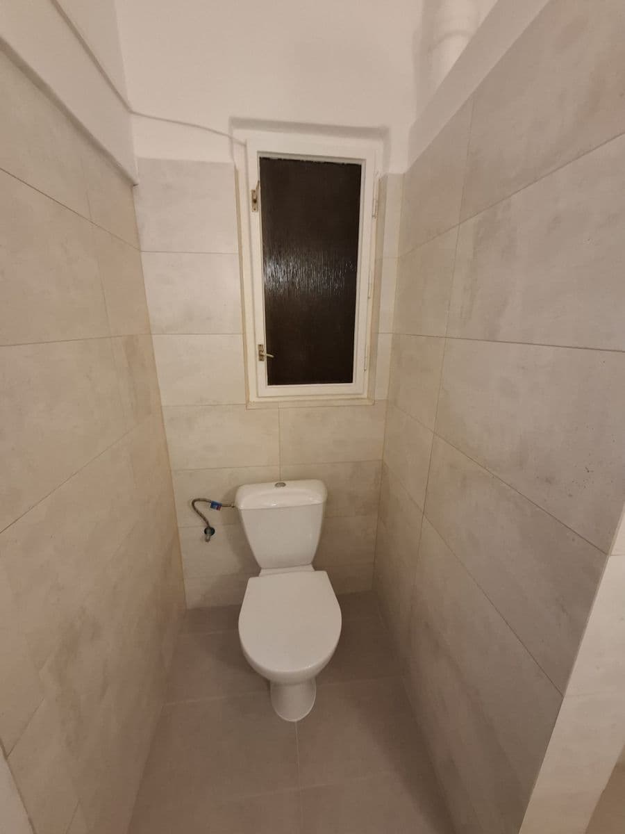 Prenájom bytu 2-izbový 72 m², Hartigova, Praha, Praha Prenájom bytu 2-izbový 72 m², Hartigova, Praha, Praha