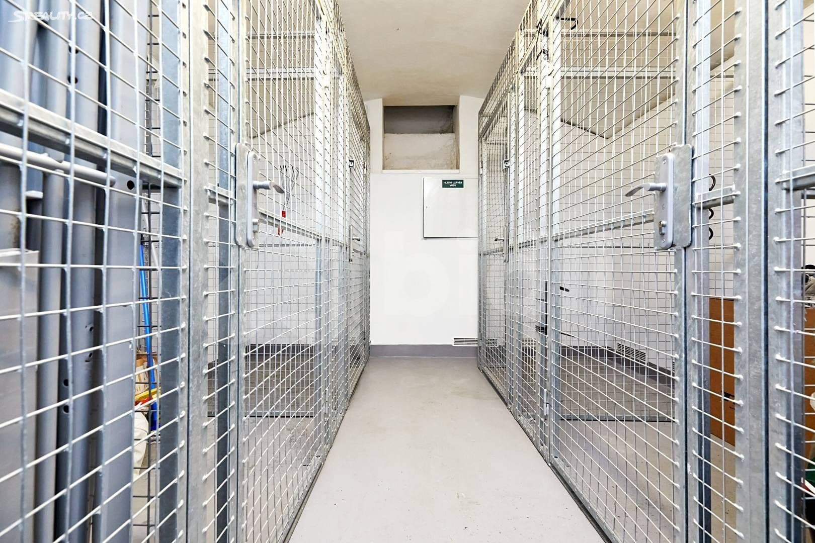 Prenájom bytu 1-izbový 26 m², Budějovická, Praha, Praha Prenájom bytu 1-izbový 26 m², Budějovická, Praha, Praha