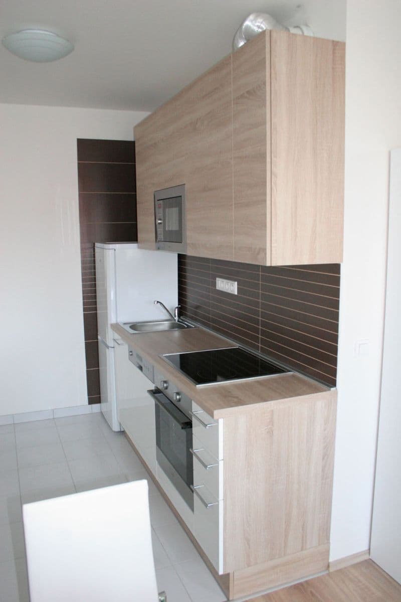 Prenájom bytu 1-izbový 34 m², Miloše Havla, Praha, Praha Prenájom bytu 1-izbový 34 m², Miloše Havla, Praha, Praha