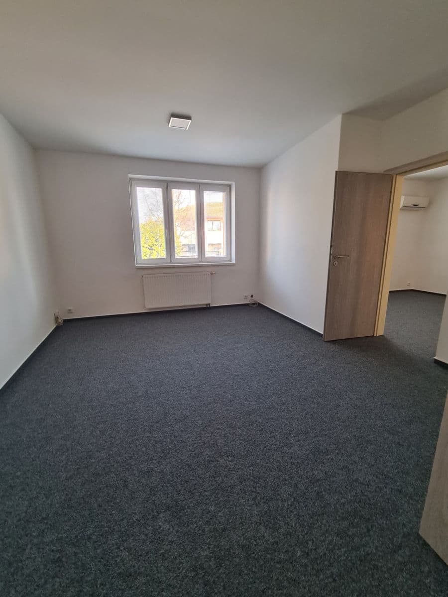 Prenájom bytu 2-izbový 68 m², Průhon, Brandýs nad Labem-Stará Boleslav, Středočeský kraj Prenájom bytu 2-izbový 68 m², Průhon, Brandýs nad Labem-Stará Boleslav, Středočeský kraj