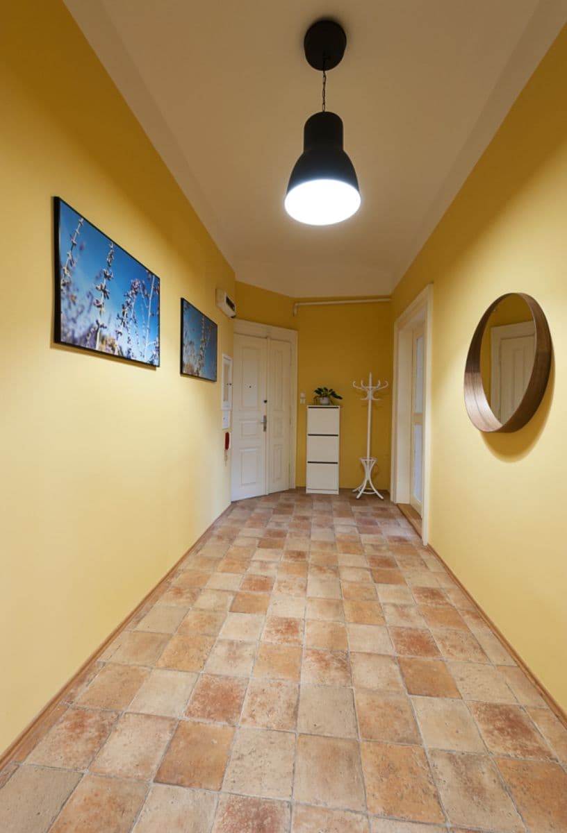 Predaj bytu 4-izbový 132 m², Masarykovo nábřeží, Praha, Praha Predaj bytu 4-izbový 132 m², Masarykovo nábřeží, Praha, Praha