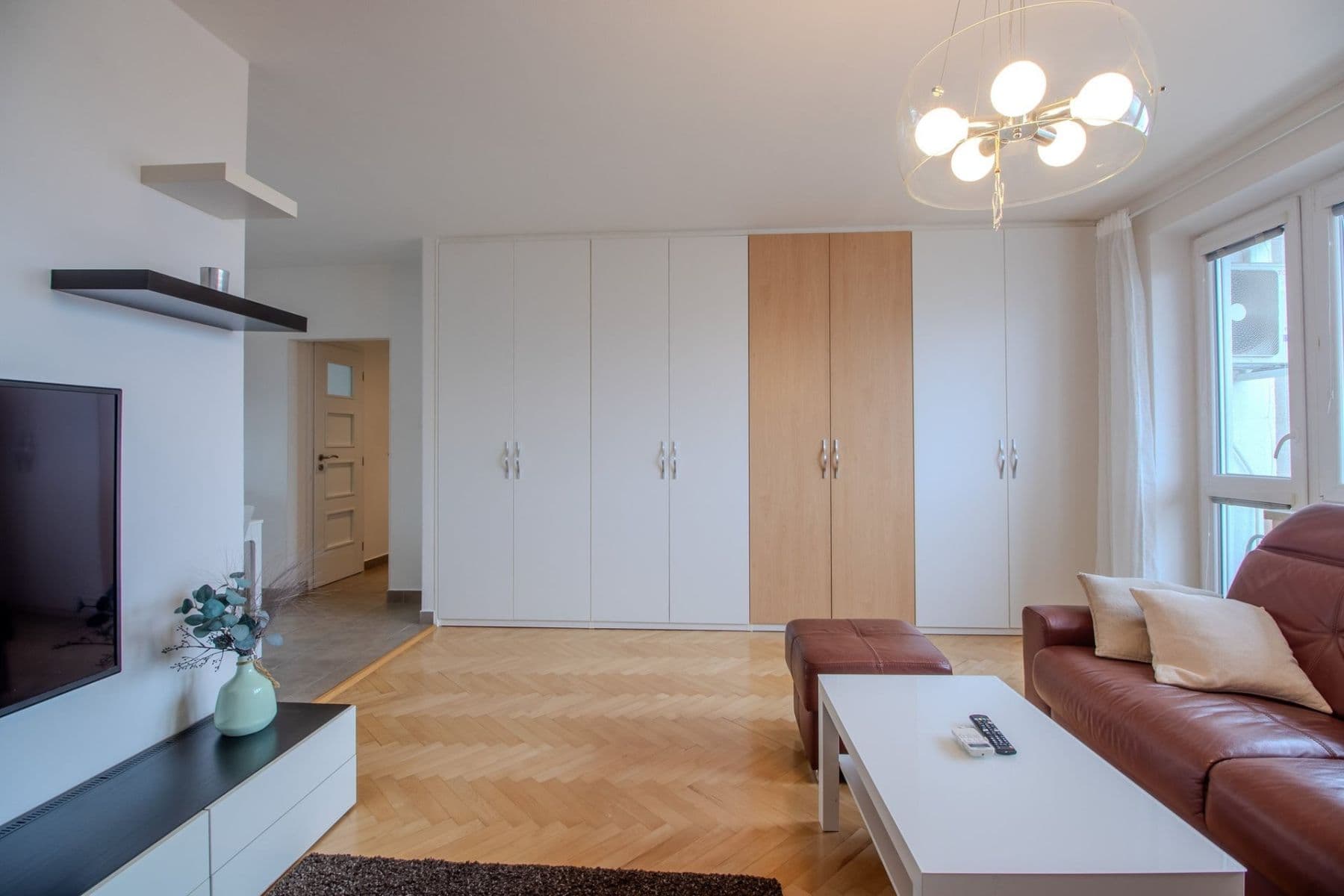 Prenájom bytu 3-izbový 73 m², Měchenická, Praha, Praha Prenájom bytu 3-izbový 73 m², Měchenická, Praha, Praha