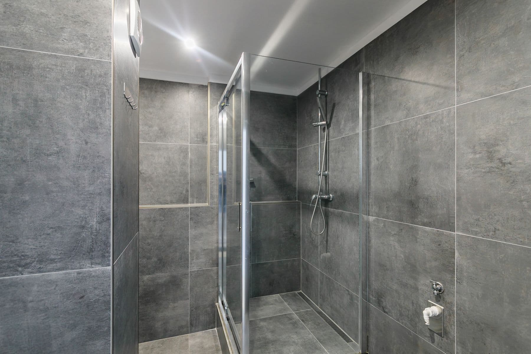 Predaj bytu 2-izbový 57 m², Cihlářská, Liberec, Liberecký kraj Predaj bytu 2-izbový 57 m², Cihlářská, Liberec, Liberecký kraj