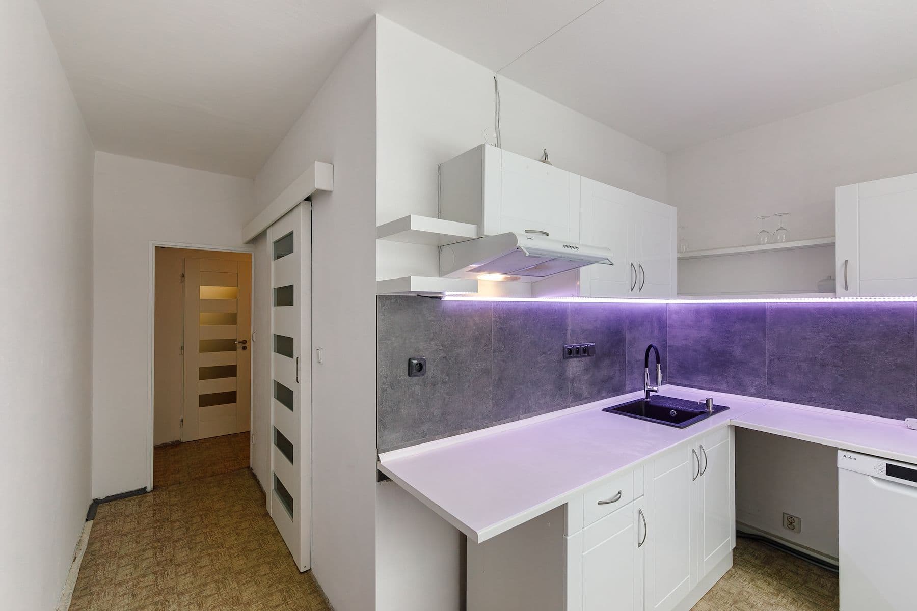 Predaj bytu 2-izbový 57 m², Cihlářská, Liberec, Liberecký kraj Predaj bytu 2-izbový 57 m², Cihlářská, Liberec, Liberecký kraj