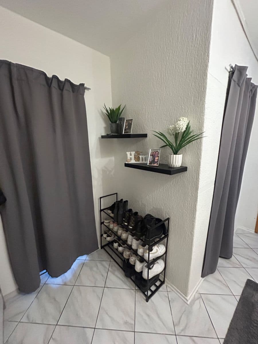 Predaj bytu 2-izbový 61 m², Truhlářova, Ústí nad Labem, Ústecký kraj Predaj bytu 2-izbový 61 m², Truhlářova, Ústí nad Labem, Ústecký kraj