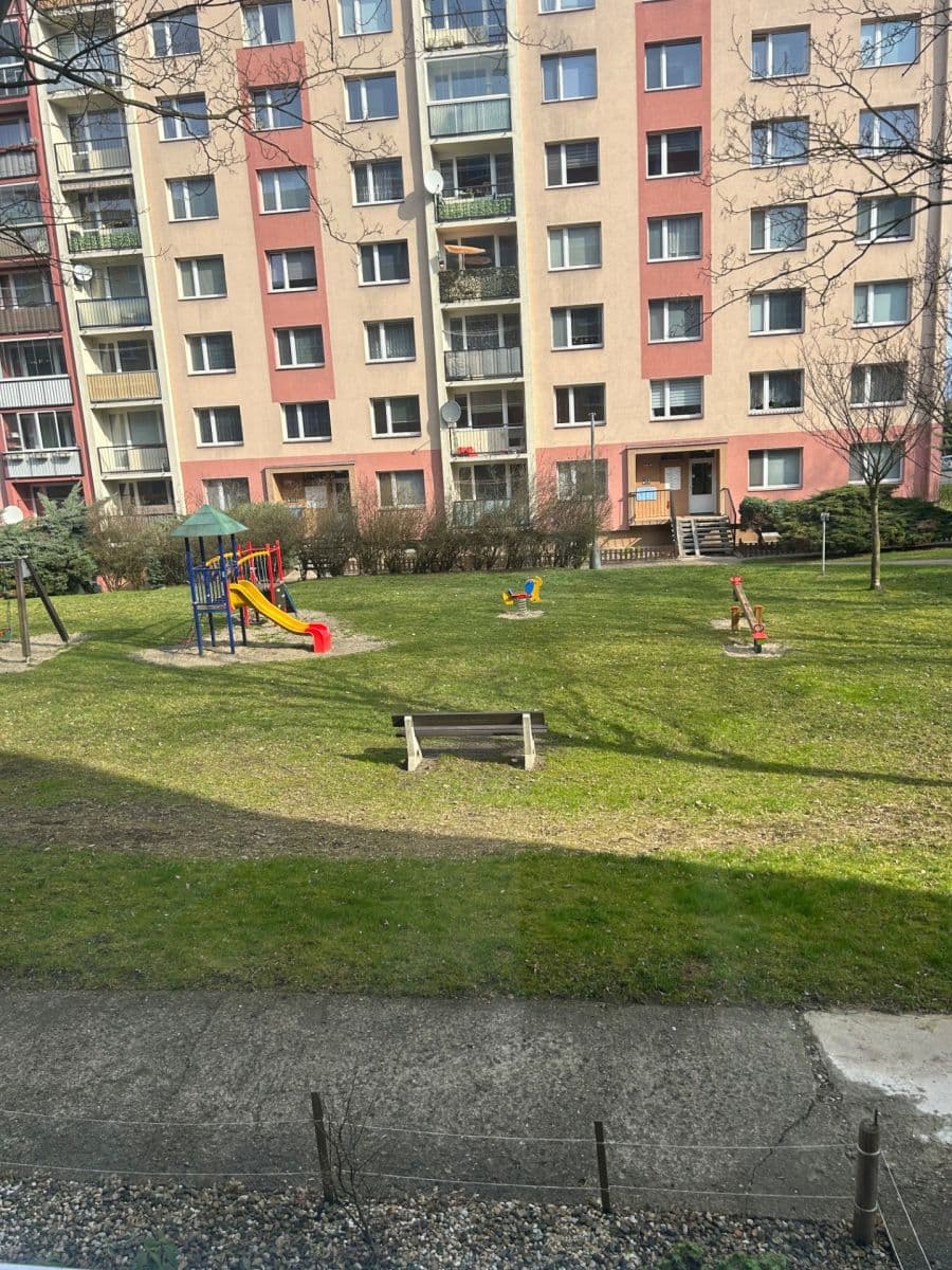 Predaj bytu 2-izbový 61 m², Truhlářova, Ústí nad Labem, Ústecký kraj Predaj bytu 2-izbový 61 m², Truhlářova, Ústí nad Labem, Ústecký kraj