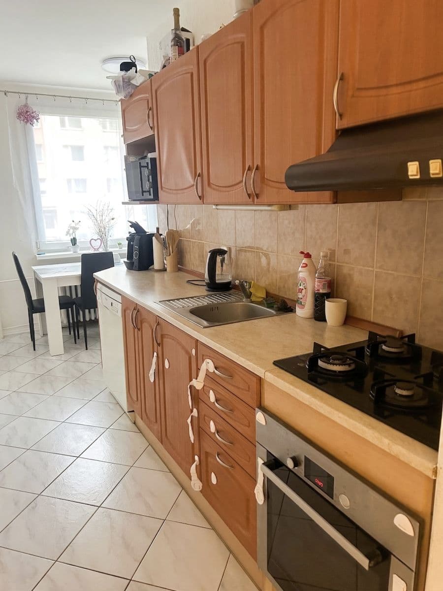 Predaj bytu 2-izbový 61 m², Truhlářova, Ústí nad Labem, Ústecký kraj Predaj bytu 2-izbový 61 m², Truhlářova, Ústí nad Labem, Ústecký kraj