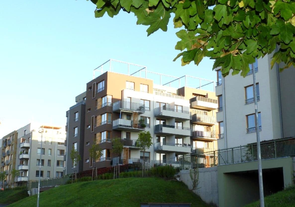 Prenájom garáže 14 m², Modrého, Praha, Praha Prenájom garáže 14 m², Modrého, Praha, Praha