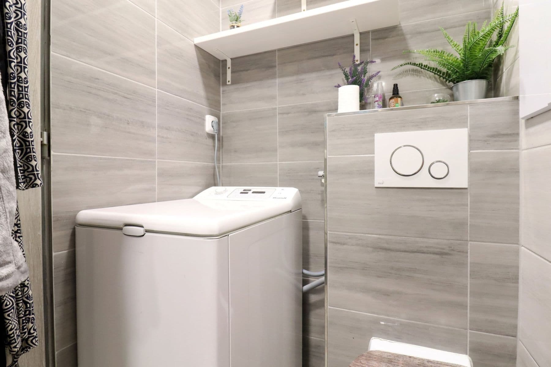 Prenájom bytu 2-izbový 43 m², Ovčí hájek, Praha, Praha Prenájom bytu 2-izbový 43 m², Ovčí hájek, Praha, Praha