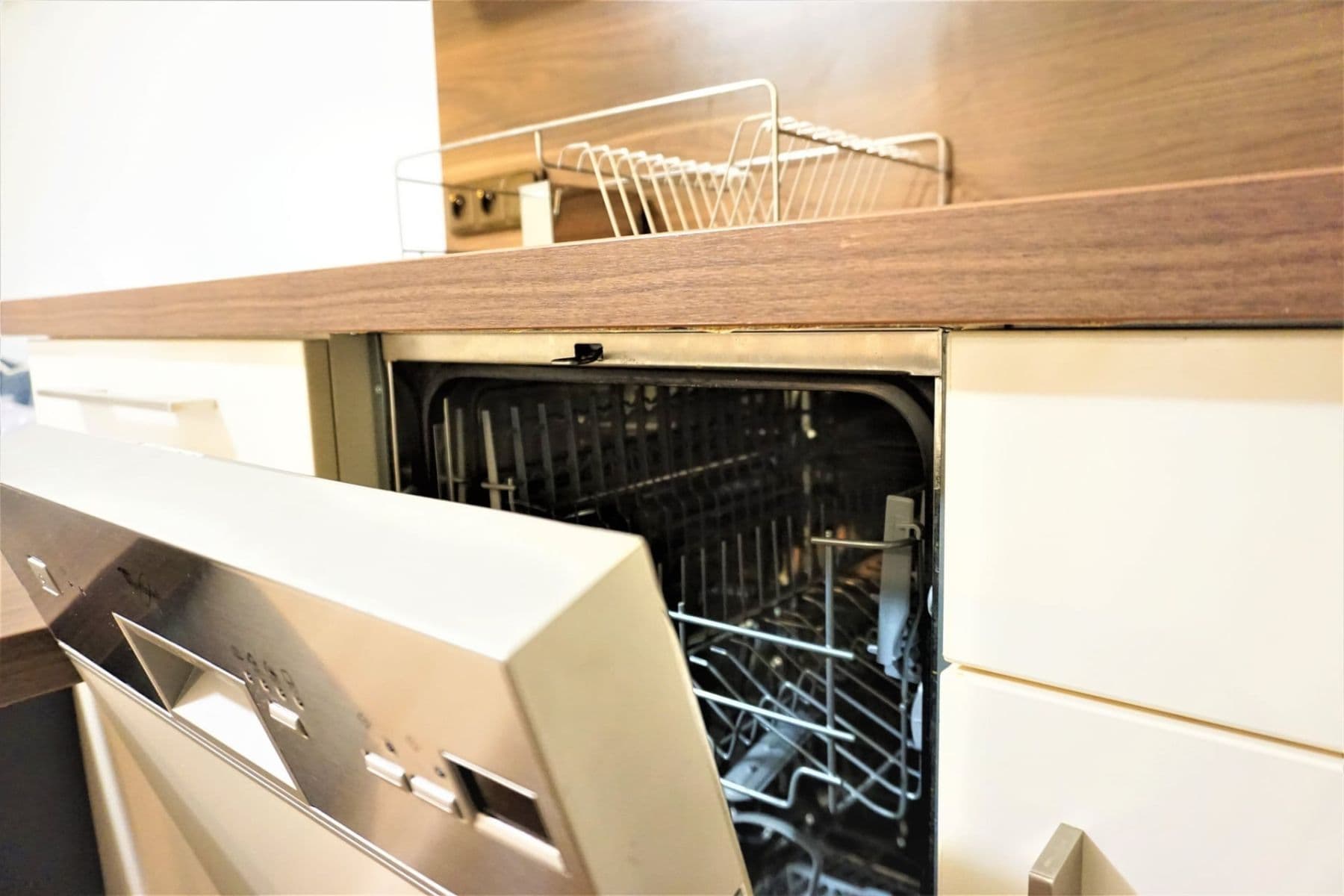 Prenájom bytu 3-izbový 55 m², náměstí Hrdinů, Praha, Praha Prenájom bytu 3-izbový 55 m², náměstí Hrdinů, Praha, Praha