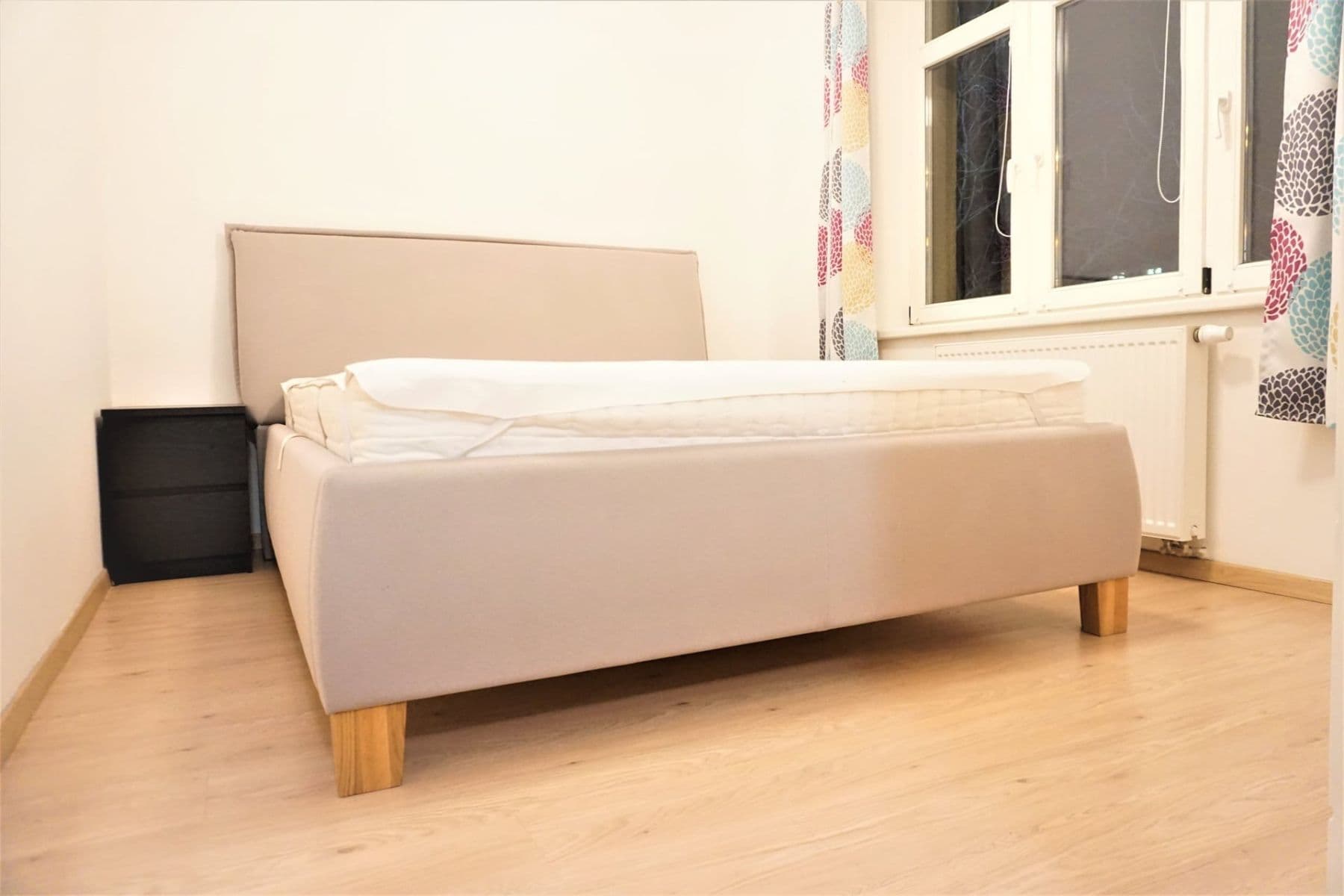 Prenájom bytu 3-izbový 55 m², náměstí Hrdinů, Praha, Praha Prenájom bytu 3-izbový 55 m², náměstí Hrdinů, Praha, Praha