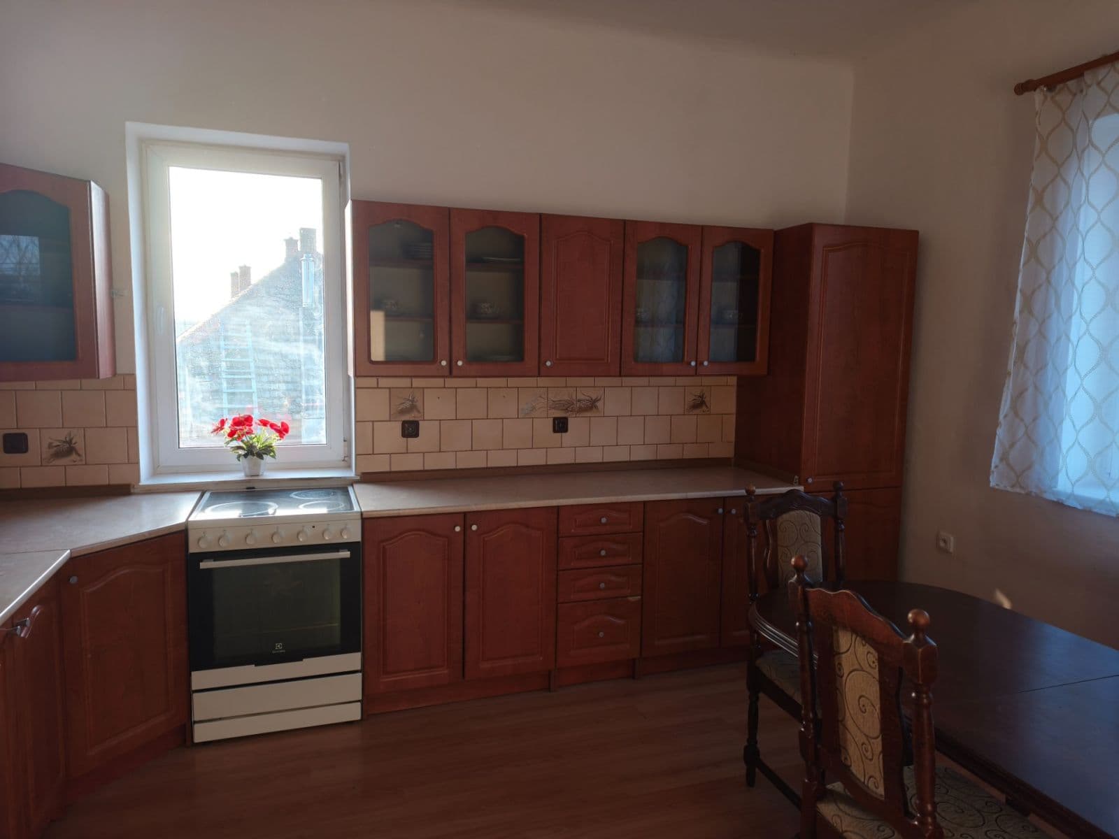 Prenájom bytu 3-izbový 120 m², Vraňany, Středočeský kraj Prenájom bytu 3-izbový 120 m², Vraňany, Středočeský kraj