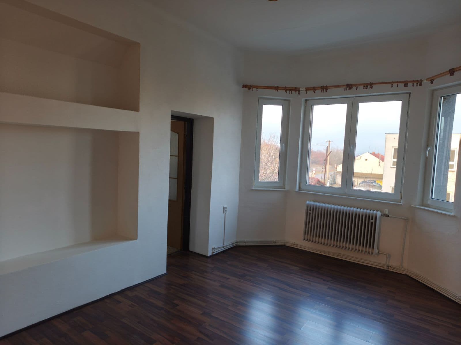 Prenájom bytu 3-izbový 120 m², Vraňany, Středočeský kraj Prenájom bytu 3-izbový 120 m², Vraňany, Středočeský kraj