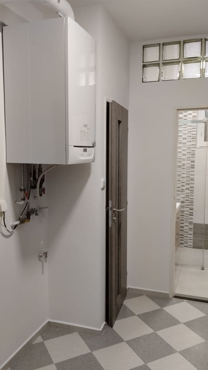 Prenájom bytu 1-izbový 40 m², Brahmsova, Letovice, Jihomoravský kraj Prenájom bytu 1-izbový 40 m², Brahmsova, Letovice, Jihomoravský kraj