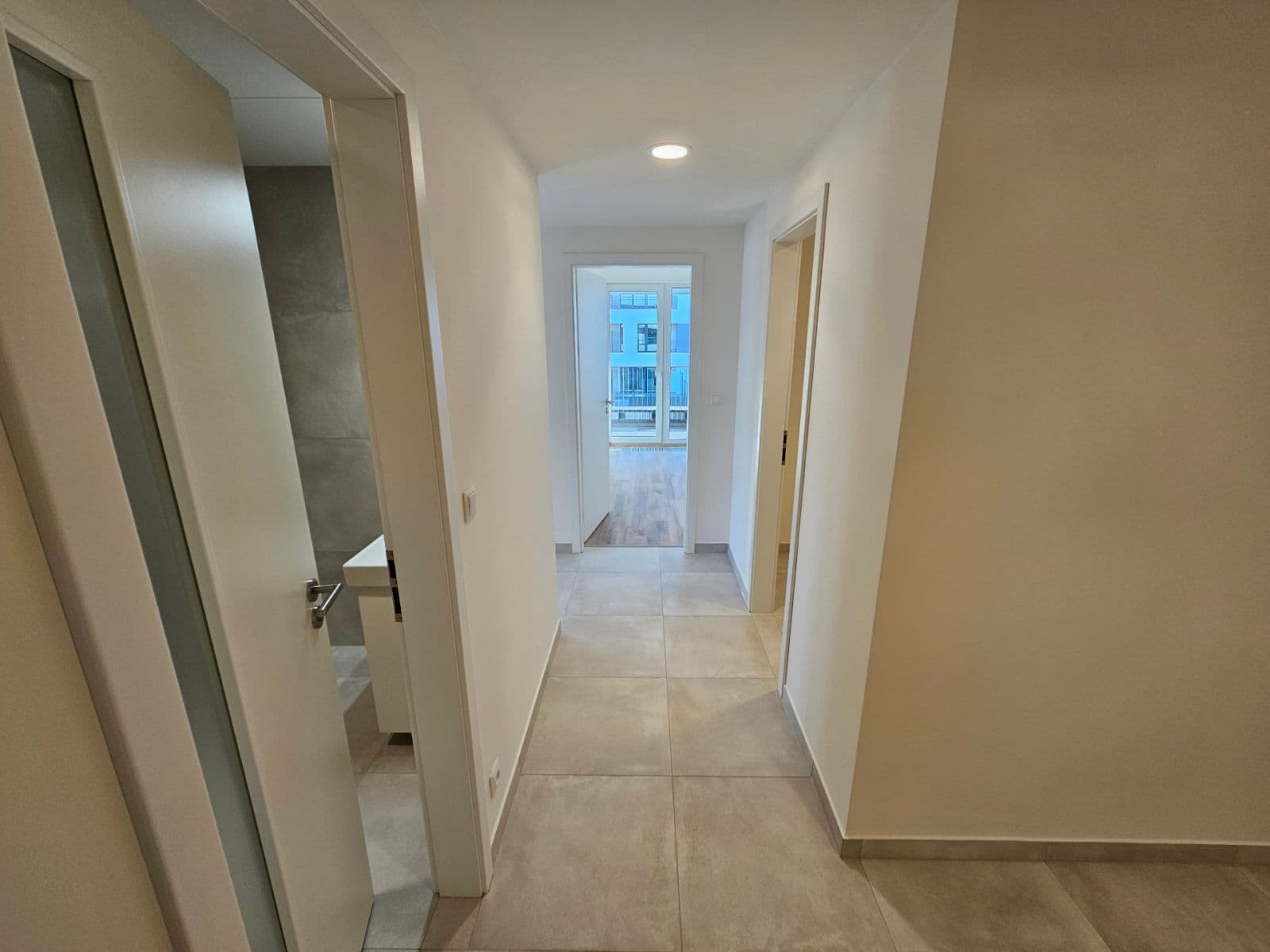 Prenájom bytu 2-izbový 61 m², Poděbradská, Praha, Praha Prenájom bytu 2-izbový 61 m², Poděbradská, Praha, Praha