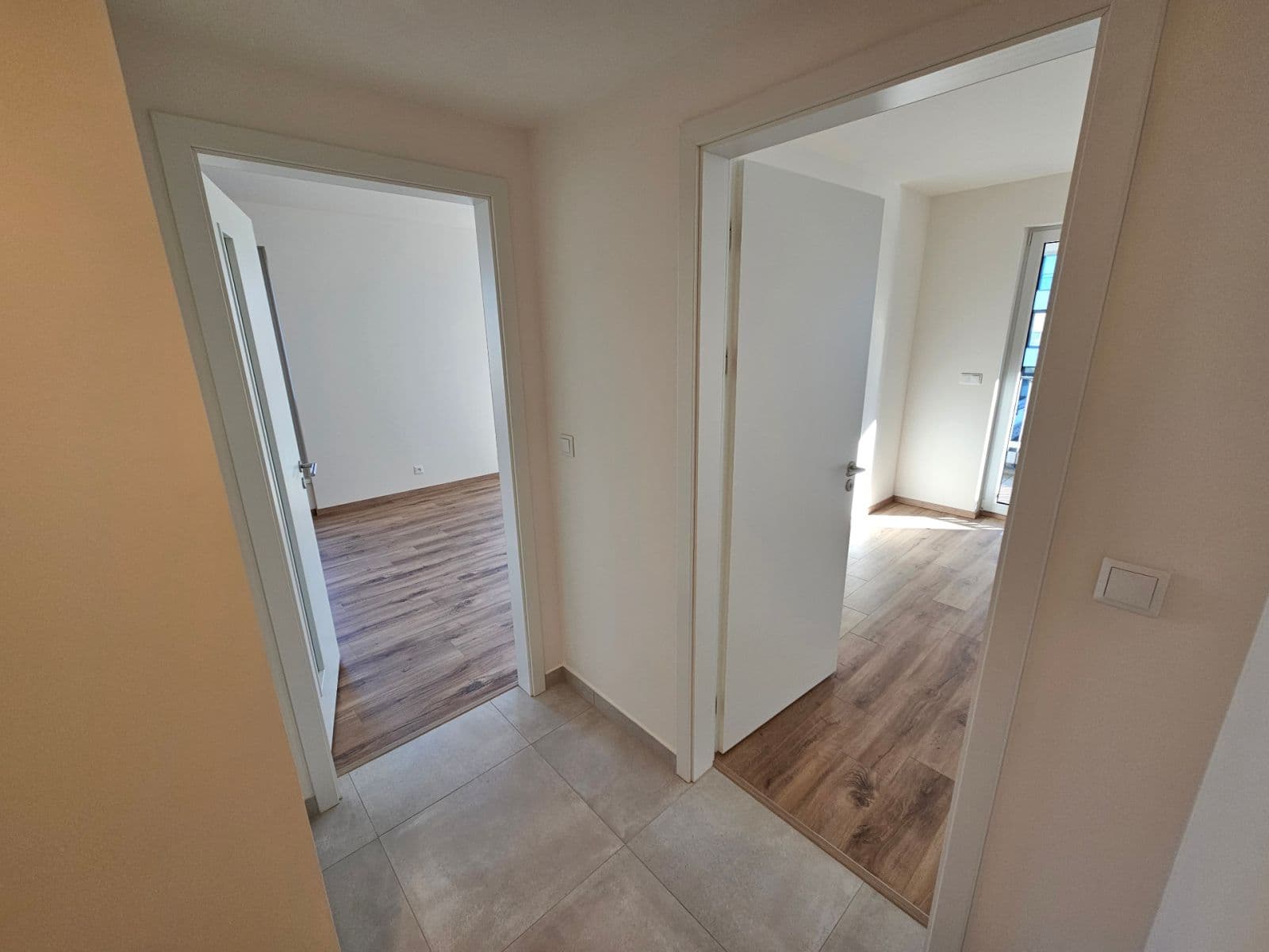 Prenájom bytu 2-izbový 61 m², Poděbradská, Praha, Praha Prenájom bytu 2-izbový 61 m², Poděbradská, Praha, Praha