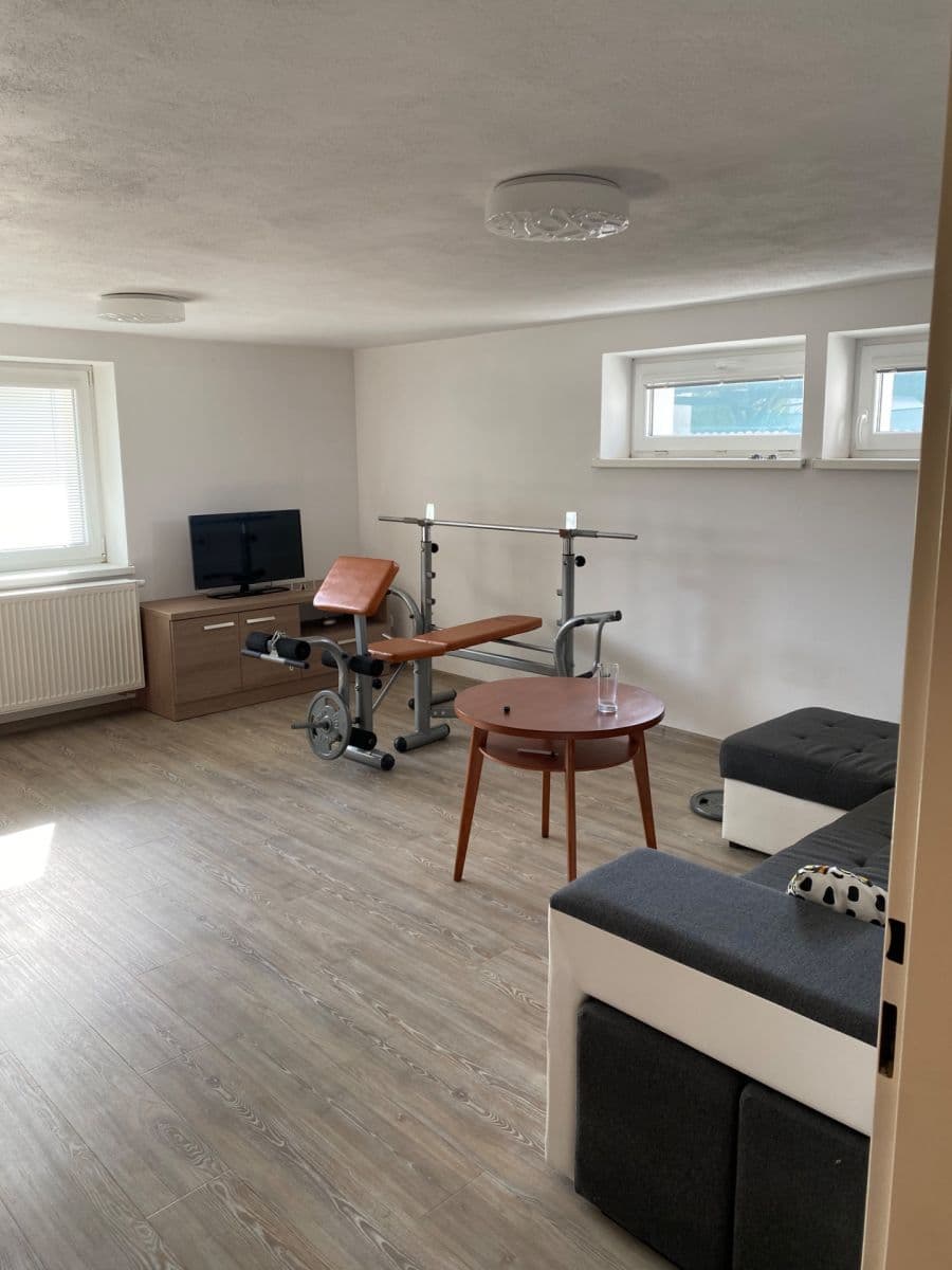 Prenájom bytu 2-izbový 56 m², H. Malířové, České Budějovice, Jihočeský kraj Prenájom bytu 2-izbový 56 m², H. Malířové, České Budějovice, Jihočeský kraj